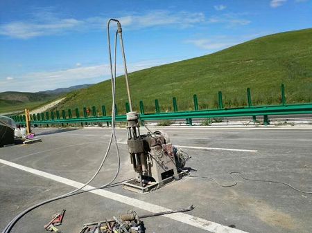 山海关公路地基基础注浆加固